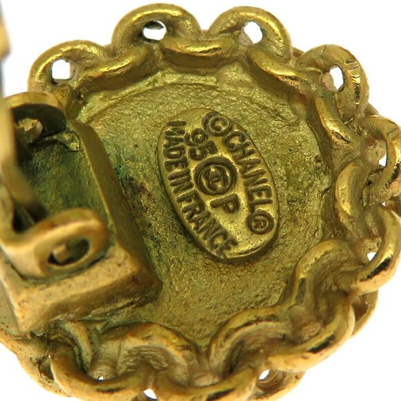CHANEL Authentic Gold Earrings - Picture 5 of 6